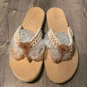 SPERRY WOMEN'S FLIP FLOPS SIZE 11